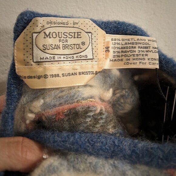 Vintage 1988 Moussie for Susan Bristol Girls Shetland Wool & Angora Sweater - Picture 3 of 11